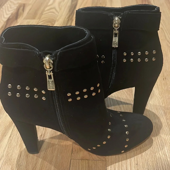 Bebe Suede High Heel Ankle Boots with gold embellished studs size 8 - Picture 2 of 6